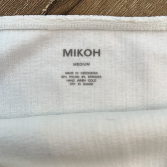 NWOT Mikoh Bikini - Picture 6 of 7